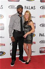 Are Jessie Moses & Fiance Jon Jones Married? Know Her Net Worth