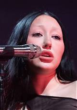 Noah Cyrus Breaks Through in St. Pete Performance
