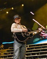 Parker Mccollum Everett: the Rising Star in Country Music