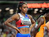 Uncover Sha'carri Richardson's Weight: Insights Revealed