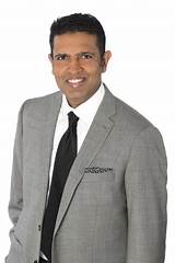 What Happened to Hari Sreenivasan, Is He Leaving Pbs News?